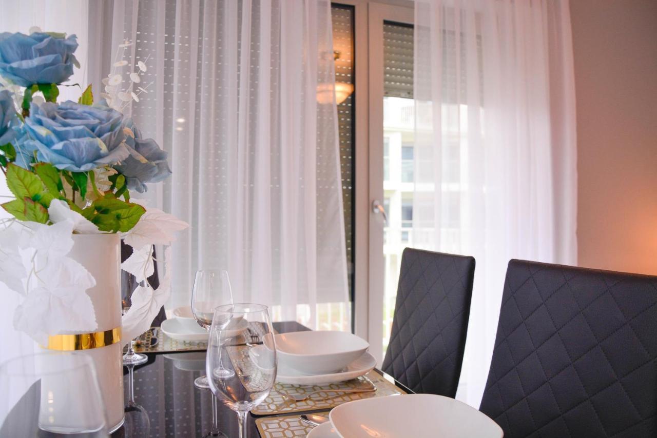 Apartamenty Na Wyspie - Albus & Rubus - Parking Свиноуйсьце Экстерьер фото